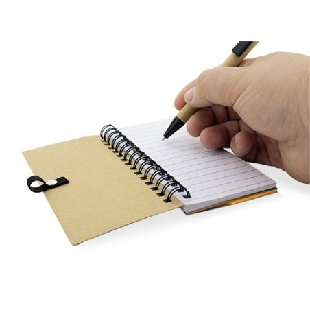 Carnet personnalisé avec autocollant de 5 cm pikachu