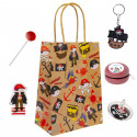 Bluey et Bingo avec un sac et des cadeaux de pirates