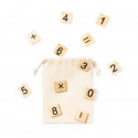 Emojis sac à dos avec des cadeaux en bois et bonbons