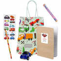 Sac cars avec des détails et des friandises pour une fête d enfants