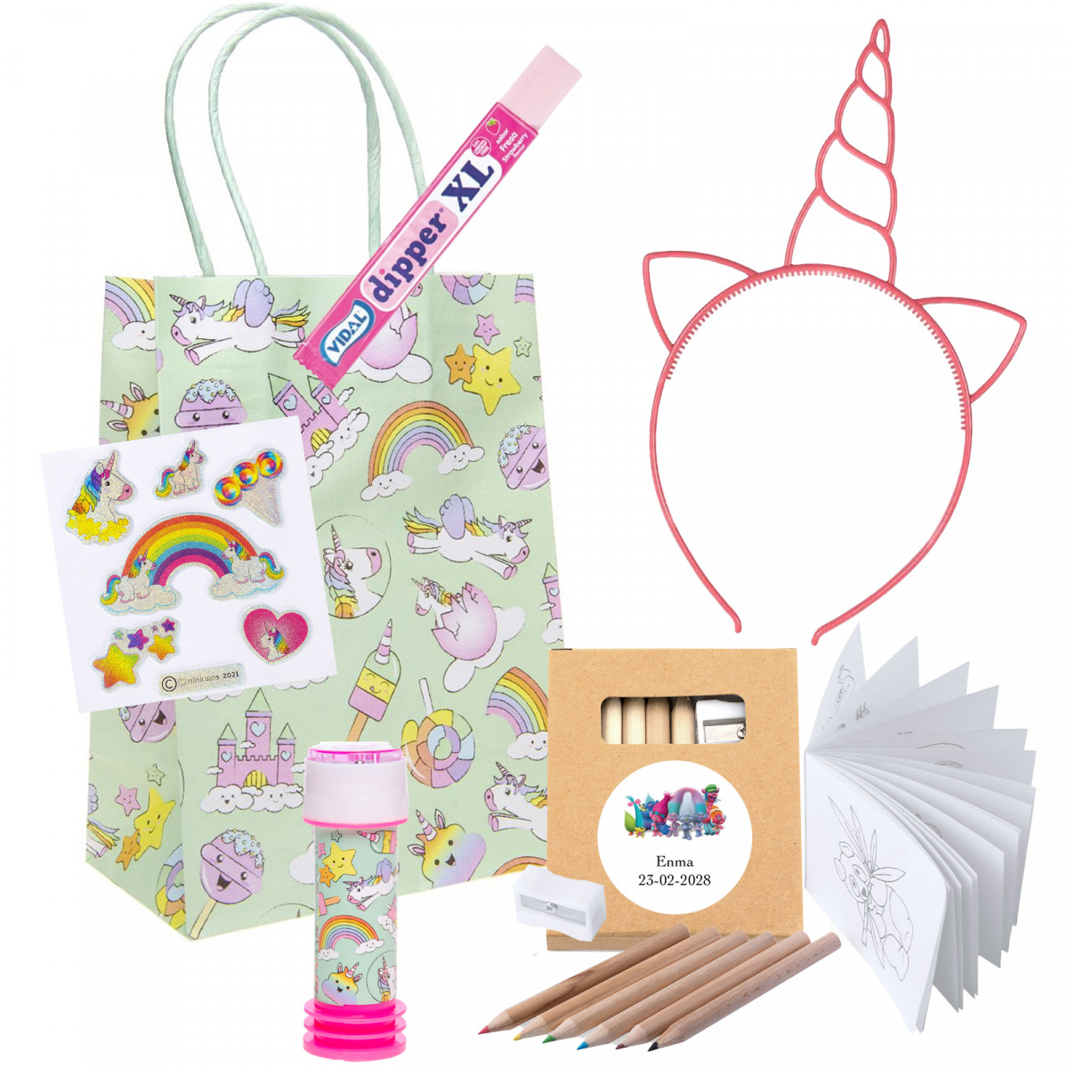 Cadeau d enfants thématique trolls avec jeux et friandises