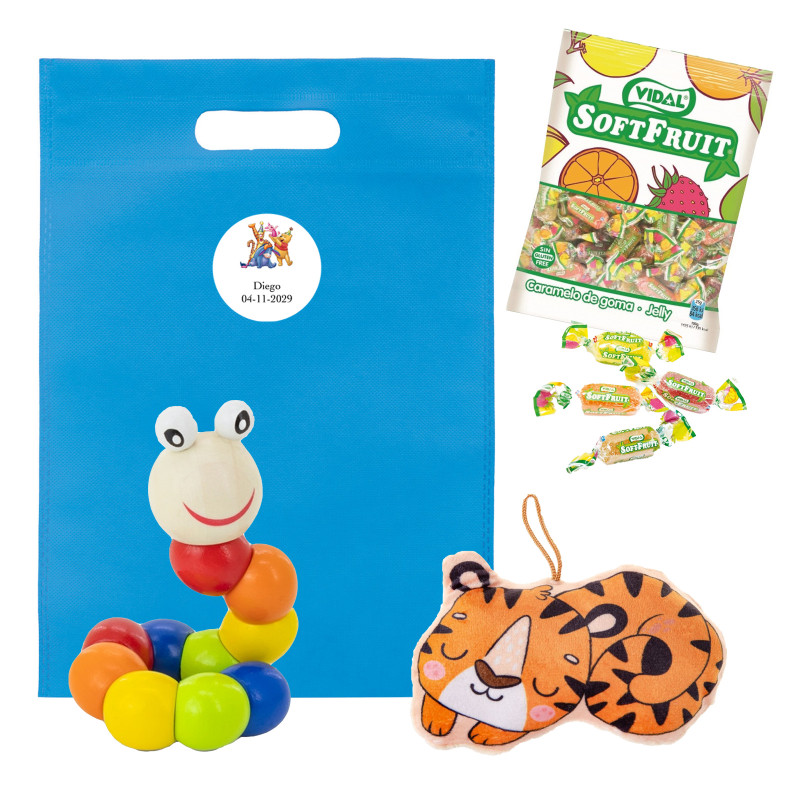 Winnie L'Ourson sac avec un ver en peluche et des bonbons
