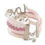 Multi bracelets Love en tons rose et blanc Un détail romantique et élégant