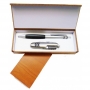 Couteau et stylo personnalisés dans une boîte en bois pour Noël