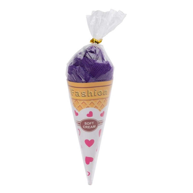 Serviettes en forme de glace aux mûres