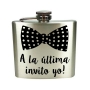 Flasque détails invités avec autocollant nœud papillon et phrase